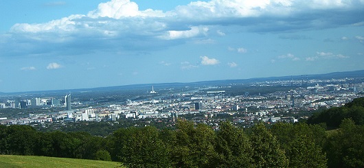 Wien, Blick vom Kahlenberg auf die Donau und auf Wien Wien, Blick vom Kahlenberg auf die Donau und auf Wien