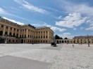 Der Hauptplatz vor dem Schloss - Südseite